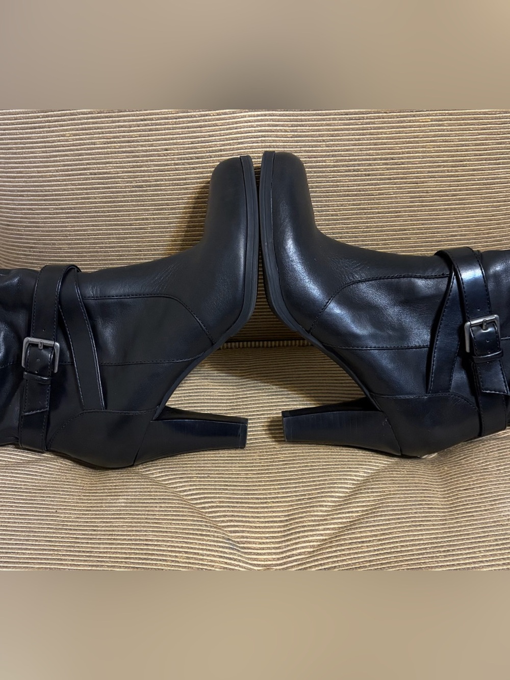 Kelly & Katie Women’s Christy Black Leather Slouch Boot - Size 7.5 - Picture 14 of 16